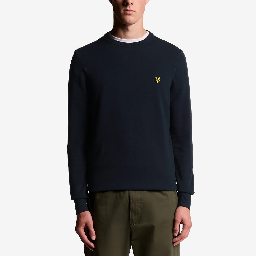 Stickad tröja i Dark Navy med rund hals modell KN2136V