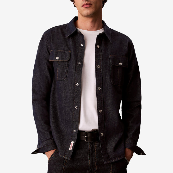 Calvin Klein Iconic Indigo Western Denim Shirt för herr i klassisk indigo denim med westerninspirerad design.