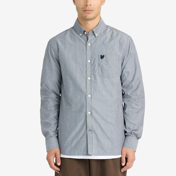 Lyle & Scott Pinstripe Shirt Dark Navy randig skjorta i 100 % bomull
