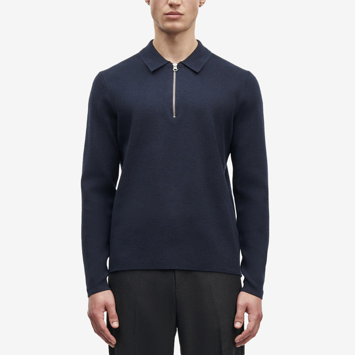 Guna Half Zip i färgen Sky Captain, stickad herrtröja med halv dragkedja och ståkrage