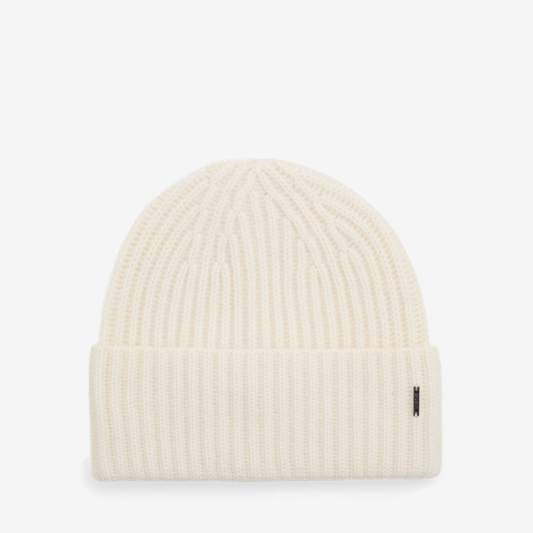 Monel Alba Cashmere Beanie i Cream, krämfärgad mössa i 100 % kashmir med mjuk och värmande kvalitet för dam och herr.