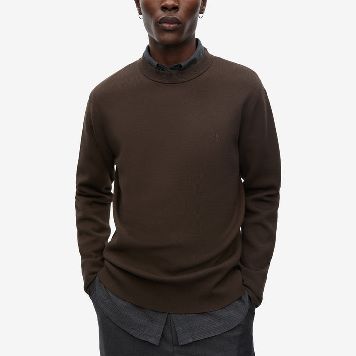 Samsøe Samsøe Samatt Sweater Delicioso, stickad tröja i brun nyans med rund ribbstickad halsringning.