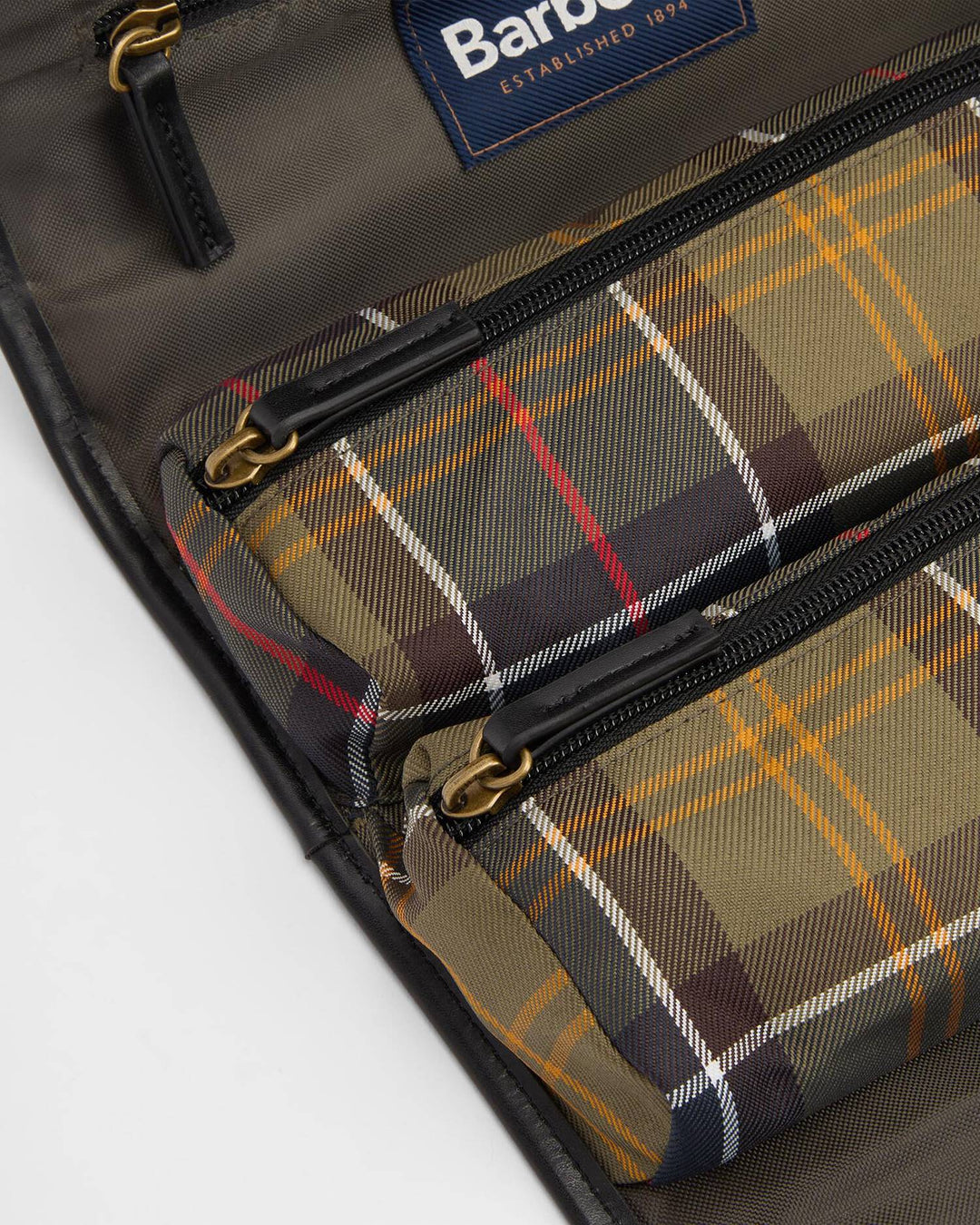 Barbour Tartan Hanging Washbag