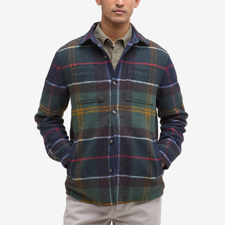 Barbour Chapter Tailored Check Overshirt i klassiskt tartanmönster med knappar och bröstfickor