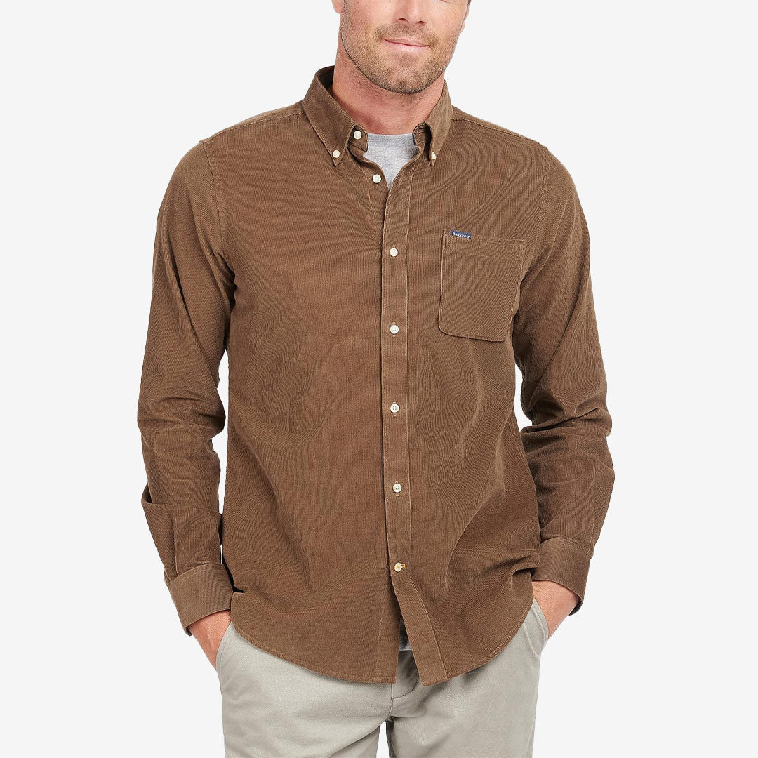 Barbour Ramsey Tailored Cord Shirt långärmad skjorta i Brown med mjuk microcord, skräddad passform och Tartan-detaljer.