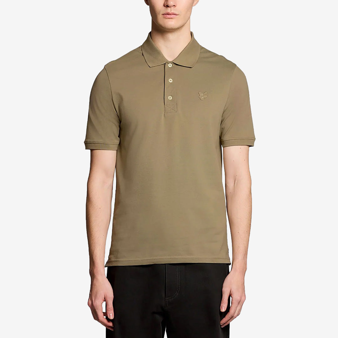Lyle & Scott SP2255TONT Superfine Polo Shirt i Sage Uniform med klassisk pikékrage och mjuk bomull för herr