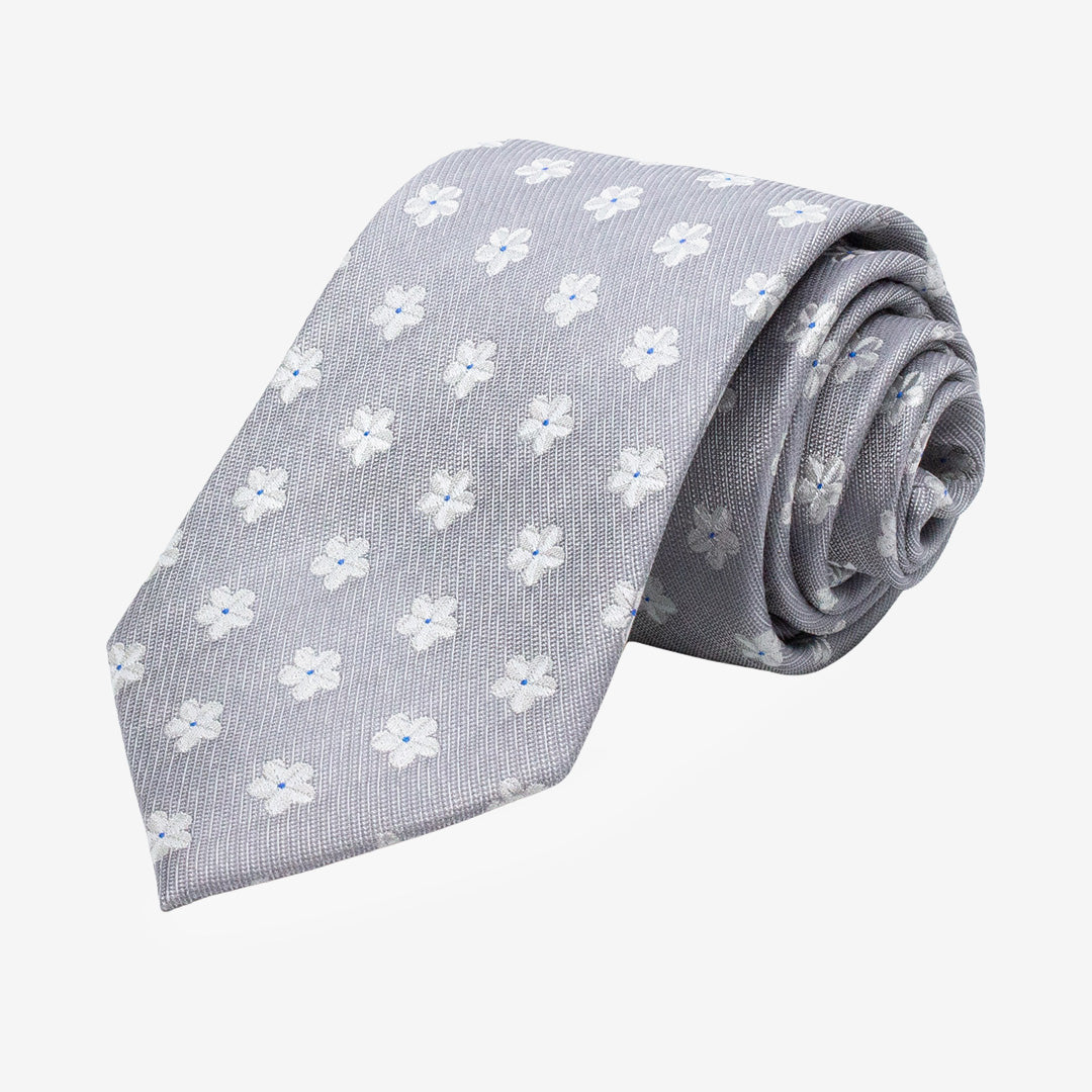 Grå slips från 7East i 100% siden modell T435 7,5 cm bred handsydd