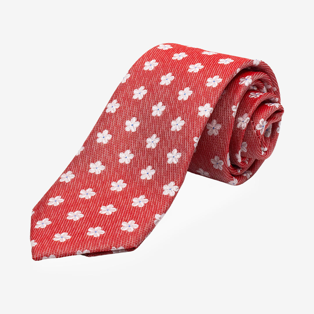 Röd slips från 7East i 100% siden modell T435 7,5 cm bred handsydd