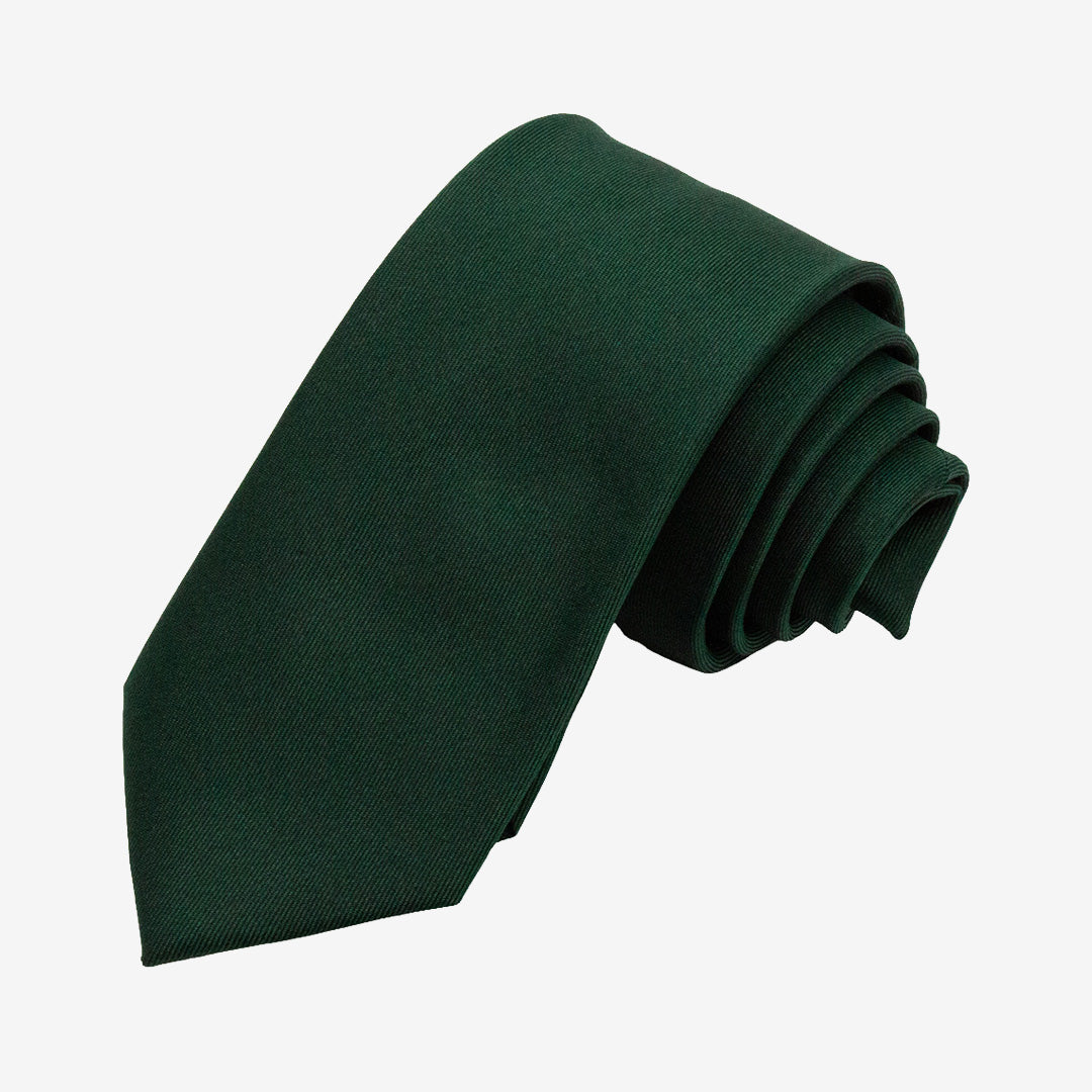 Seven East Arnum Tie slips i Green med stilren och tidlös design i 100% siden, 7,5 cm bred.