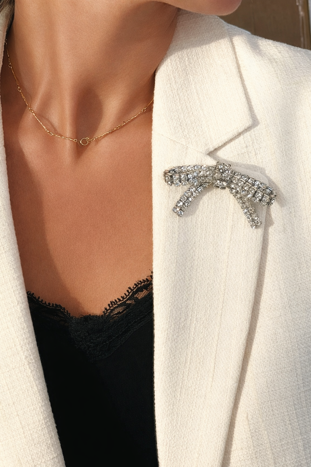 White Crystal Glitter Bow – Shoe Charm