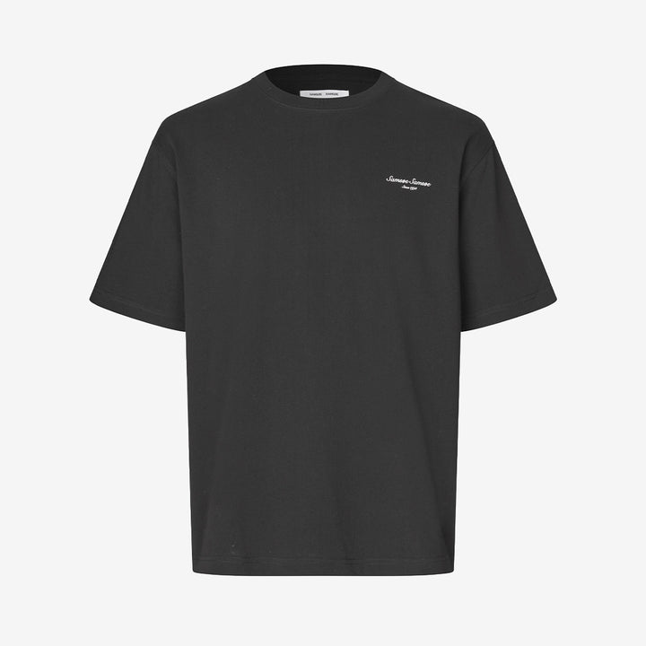 Samsøe Samsøe Sauni T-shirt för herr i Black Building med avslappnad passform och grafiskt tryck.