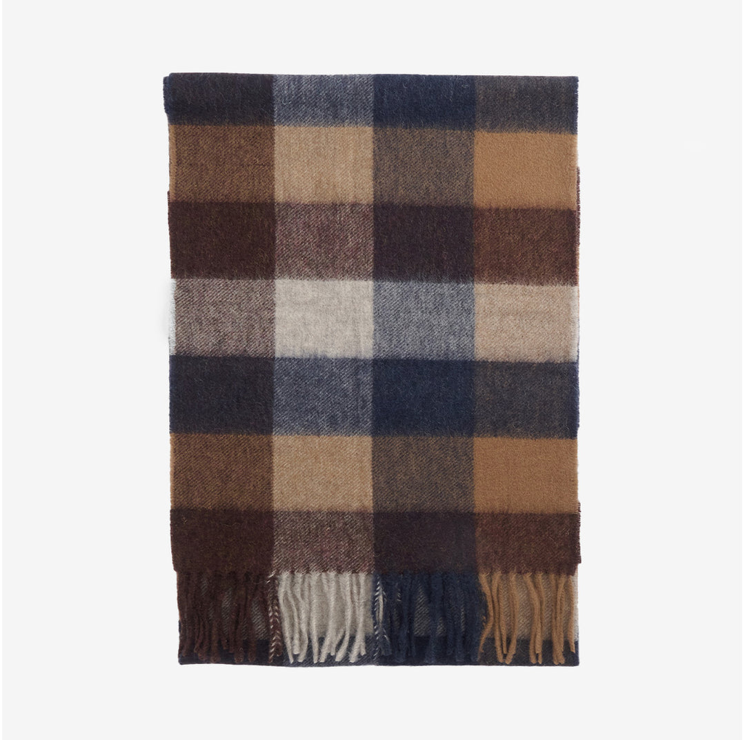 Barbour halsduk i lammull med Tattersall-mönster i färgen Midnight Oak