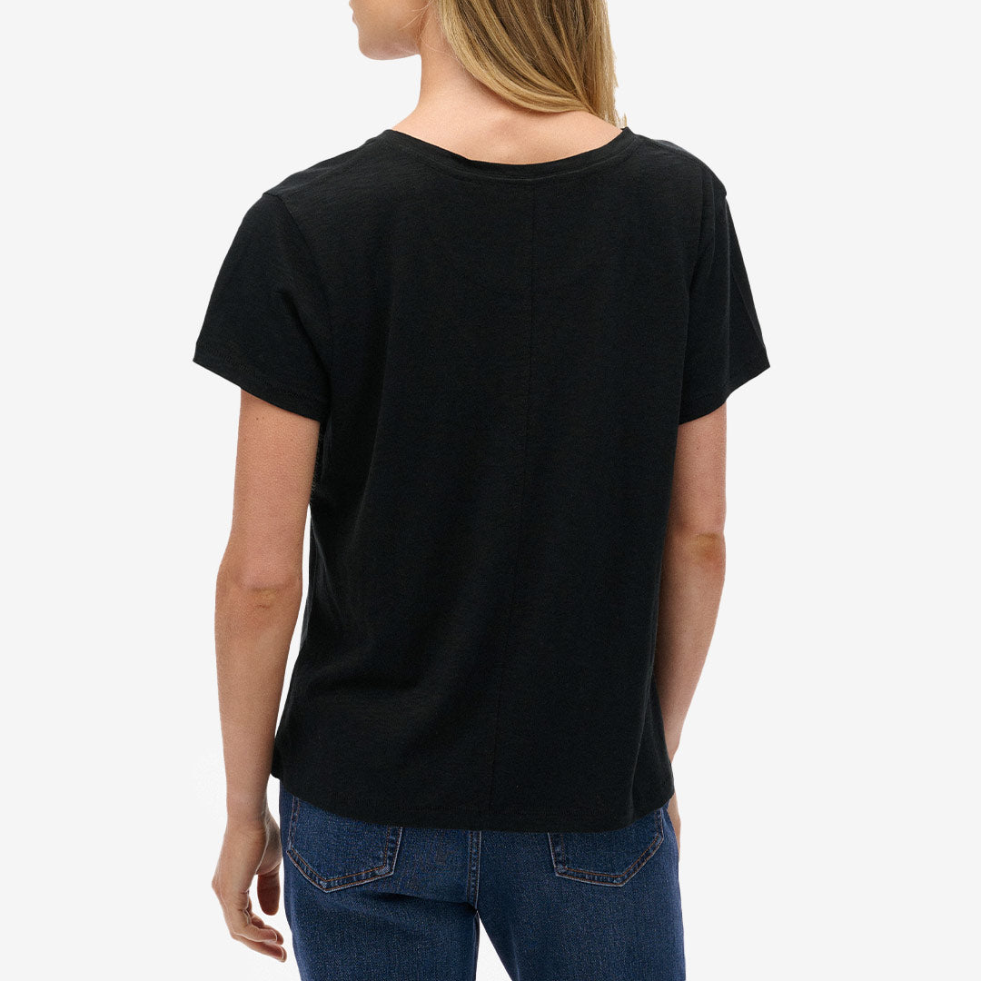 STUDIOS SLUB EMB VEE TEE